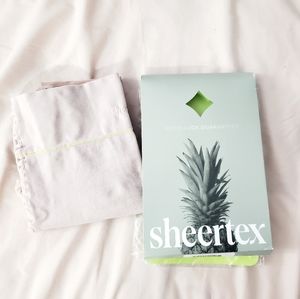 Sheertex shaping sheer tights